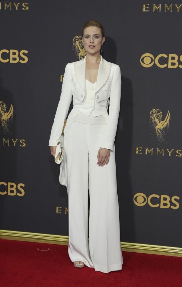 Evan Rachel Wood y este traje blanco. Decir con el atuendo. Foto: Reuters.