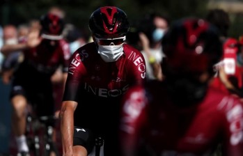 El corredor que cambiará de escuadra para el 2021, aprovecha la Vuelta a España para fortalecer su preparación con miras a lo que será el Tour del próximo año. FOTO EFE