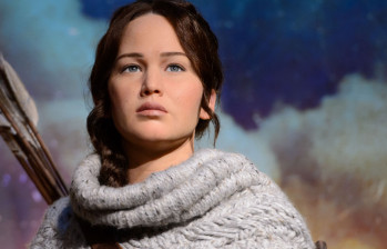 Jennifer Lawrence de cera está caracterizada como su papel en Los juegos del hambre. FOTO cortesía Madame Tussauds.