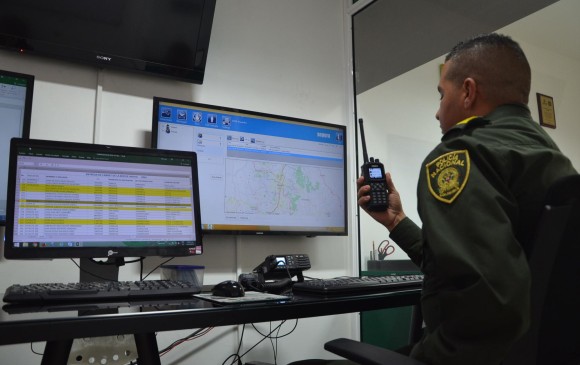 Las redes de cooperantes trabajan entre ciudadanos, policías y fuerzas militares. FOTO ARCHIVO