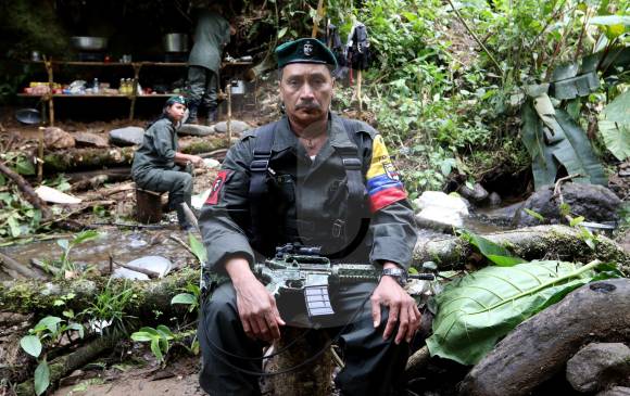 “El Flaco”, uno de los comandantes del frente 18, lleva 25 años en las Farc. Llegó de Urabá a esta estructura armada luego de pertenecer al Partido Comunista Colombiano.