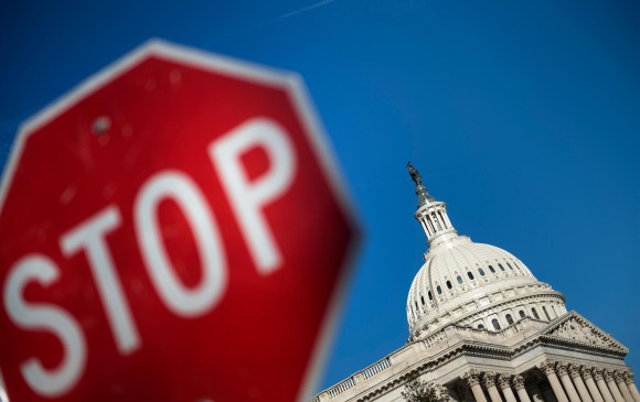 El capitolio de los Estados Unidos luego del cierre parcial e indefinido de sus actividades. FOTO AFP