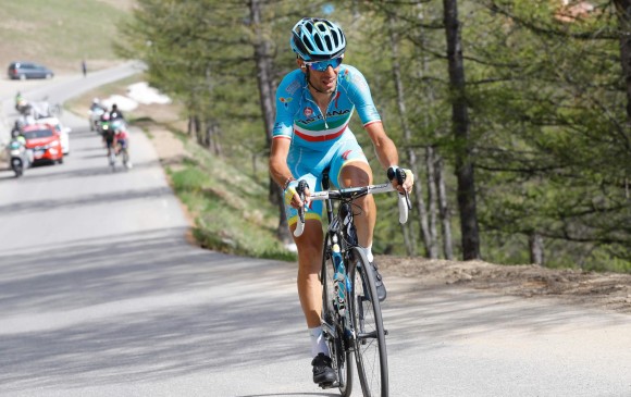 Nibali repetiría título el domingo como campeón del Giro de Italia. FOTO AFP