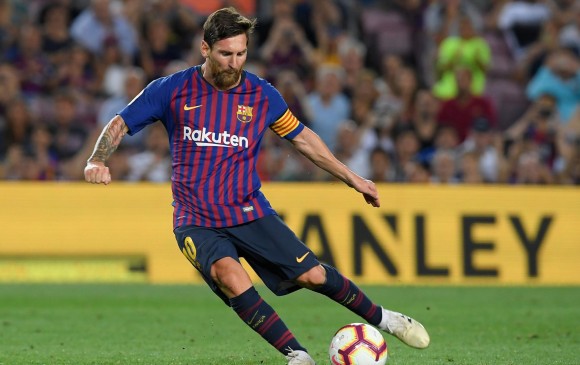 Messi marcó doblete en la victoria 3-0 del Barcelona ante el Alavés. FOTO AFP