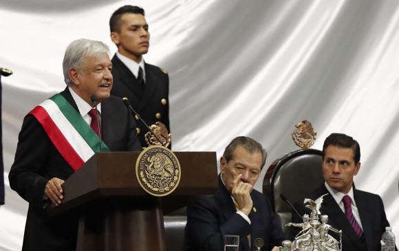 Andrés Manuel López Obrador se posesionó como presidente de México. Foto: EFE
