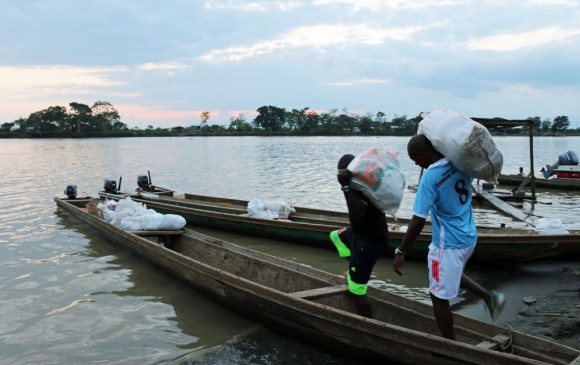 En Chocó, durante el 2017, varias comunidades fueron desplazadas mientras otras se mantuvieron confinadas por el conflicto armado. El CICR acompañó a las víctimas. FOTO Cortesía CICR