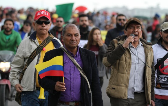 Los maestros no dan tregua en sus solicitudes. Nuevamente se tomaron las calles de las principales ciudades. FOTO colprensa 