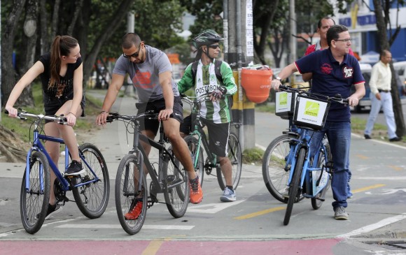 El área metropolitana cuenta con 80 kilómetros de ciclorrutas y un sistema público de bicicletas con más de 50 estaciones y 1.500 vehículos. FOTO Manuel Saldarriaga 