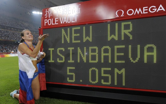 Isinbáyeva tiene en su palmarés marcas mundiales. FOTO AFP