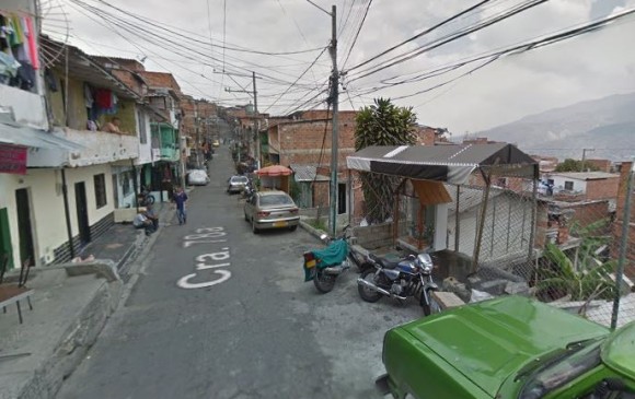 El incidente ocurrió en esta calle. Foto Google Street View