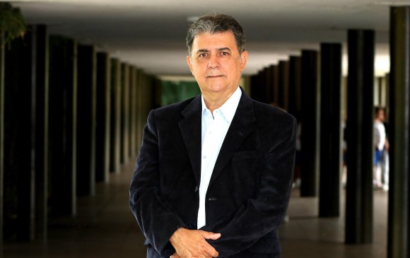 Federico García Posada estuvo como rector del colegio Jorge Robledo hasta inicios de este 2018 cuando fue reemplazado por su hijo Federico Guillermo. FOTO Archivo