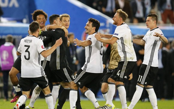Alemania jugará la semifinal el 7 de julio, en Marsella, contra el ganador del duelo Francia-Islandia. FOTO AFP