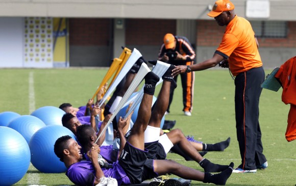 Envigado dispone de casi todos sus jugadores, excepto el delantero John Jairo Mosquera, quien apenas se recupera, para recibir este miércoles al DIM por la segunda fecha de la Copa Águila. FOTO JUAN ANTONIO SÁNCHEZ