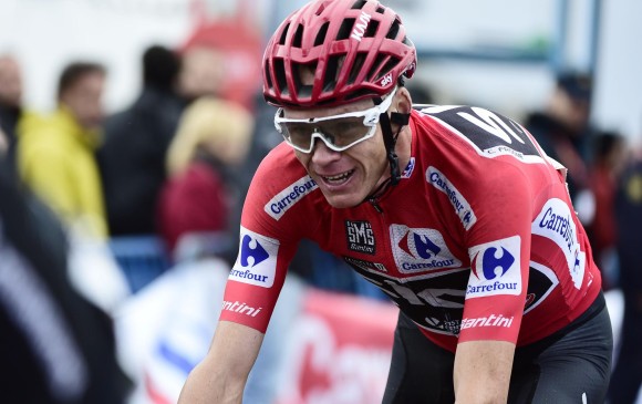 Froome es señalado de dopaje porque superó los niveles permitidos de salbutamol en una muestra tomada en la pasada Vuelta a España. FOTO AFP