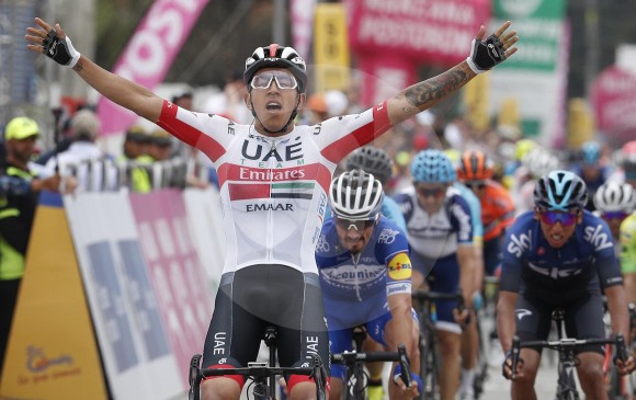 Molano volvió a celebrar un triunfo de etapa tras las dos fracciones que consiguió, vistiendo la camisa del Manzana, en el Tour del Lago Taihu en China, en octubre de 2018. FOTO Manuel saldarriaga 