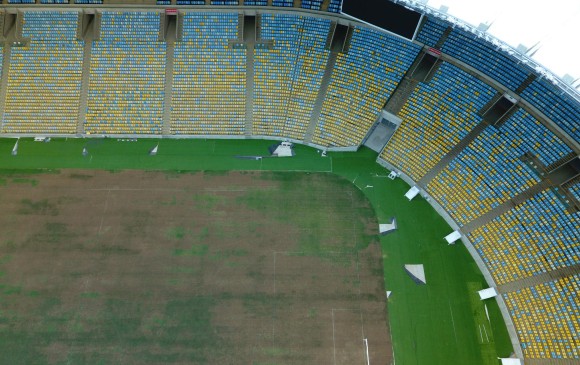 La Federación de Fútbol de Río denunció el robo de televisores, extintores y sillas de las tribunas. FOTO AFP