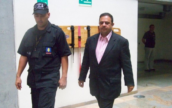 Óscar Suárez Mira es acusado por la presunta comisión del delito de enriquecimiento ilícito. FOTO ARCHIVO