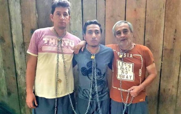 Estos son los dos periodistas y el conductor ecuatorianos secuestrados en la frontera con Ecuador. 