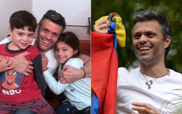 Leopoldo López llevaba más de tres años preso y ya está en su casa con sus hijos. Hoy ondeó la bandera de Venezuela frente a decenas de seguidores. FOTO AFP