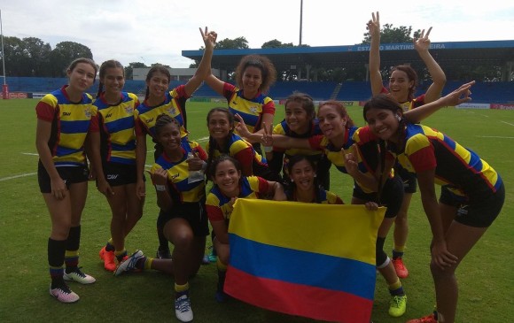 Las deportistas colombianas son las primeras en lograr la clasificación para el país en un deporte de conjunto para los Olímpicos de la Juventud. FOTO CORTESÍA FEDERUGBY