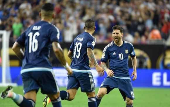Messi superó a Gabriel Batistuta como el máximo goleador en la historia de la selección argentina. FOTO AFP