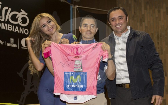 Jaime Gallego ganó la categoría ejecutiva C y también la rifa de la maglia rosa de Nairo Quintana.