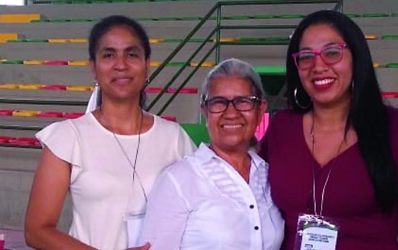 Myladis Morato, Damaris Rodríguez y Johana García; algunas de las candidatas a la alcaldía de Yondó. FOTO cortesía