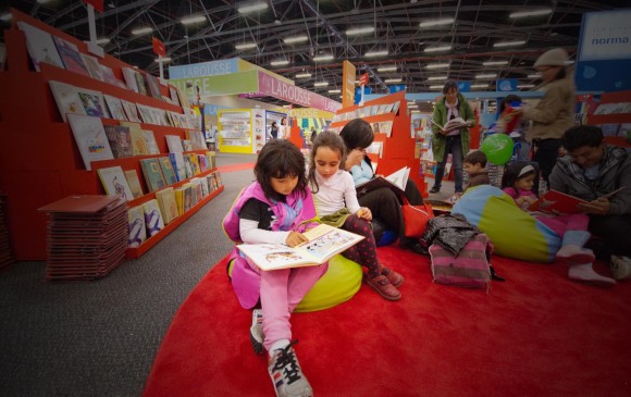 La Feria del Libro de Bogotá ha tenido siempre un espacio importante para los niños. FilBo Niños es el lugar para los pequeños lectores. Foto Archivo Cortesía