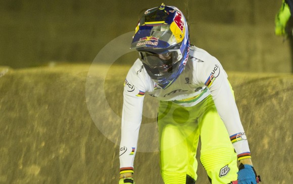 La múltiple campeona mundial de BMX agradeció a los colombianos por estar pendientes de su salud. FOTO edwin bustamante