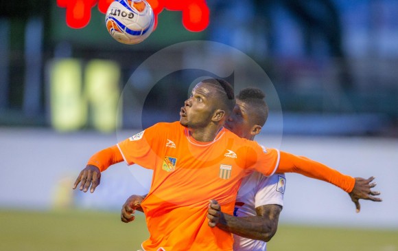 El panameño Joseph Cox ajustó cuatro goles con el cuadro naranja en la Liga Águila-2. FOTO juan antonio sánchez