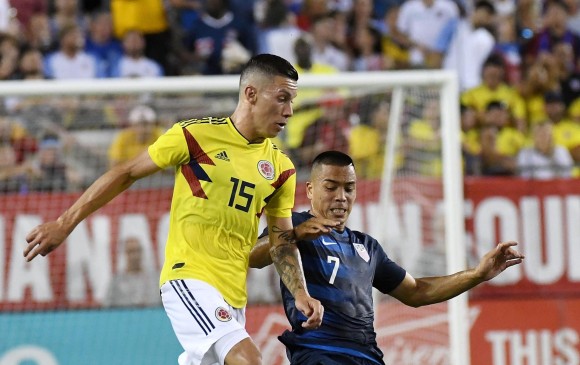 El paisa Mateus Uribe, jugador del América de México, demuestra experiencia en el seleccionado colombiano. Ante Estados Unidos exhibió buen complemento con Wílmar Barrios. FOTO efe