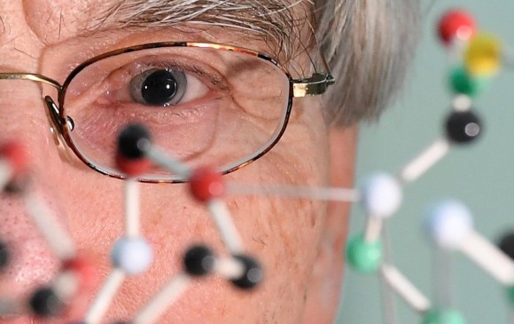 Richard Henderson, biólogo molecular, es uno de los ganadores del premio Nobel de Química 2017. FOTO reuters.