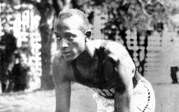 Esta es la leyenda estadounidense del atletismo, Jesse Owens. FOTO Agencias