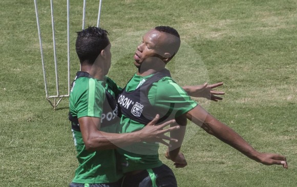 John Edison Mosquera y Edwin Velasco, repitentes en el equipo verde. FOTO Robinson Sáenz