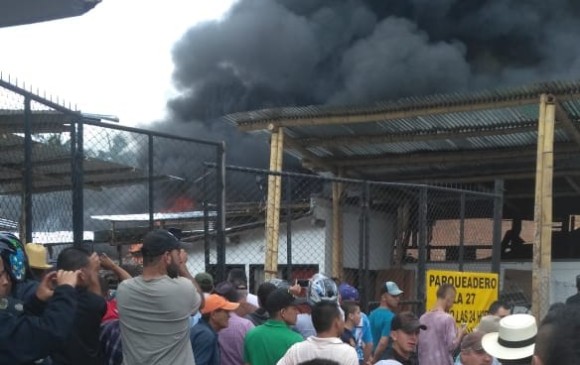 Fábrica del colchones se incendió en Marinilla