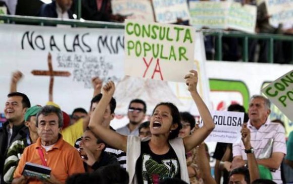Buena parte de los habitantes de Cajamarca se oponen al proyecto La Colosa y a la minería por la posible afectación a fuentes hídricas y por el daño ambiental que habría en la zona. FOTO Colprensa