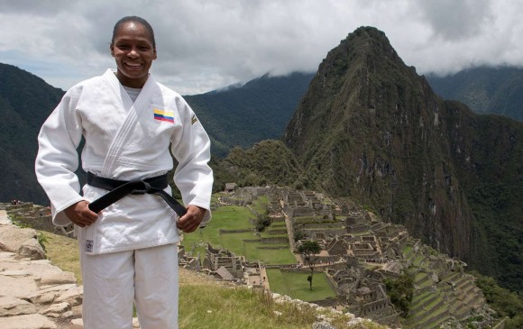 Yuri Alvear aprovechó el año pasado su visita a Perú, durante el Festival MiniPrix Judo For The World, para visitar Machu Picchu. FOTO cortesía IJF