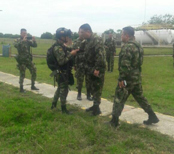 El Coronel Gabriel Marín se encuentra en el área de operaciones. FOTO CORTESÍA EJÉRCITO