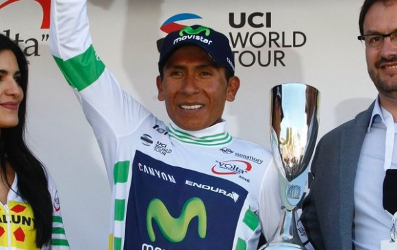 Nairo Quintana, muy concentrado antes de salir a disputar la cuarta etapa. FOTO @Movistar_Team