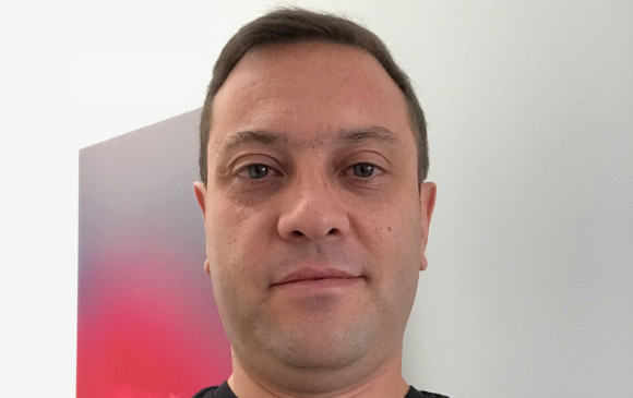 Samir economista, 43 años. se tomó una selfie con un iPhone 7 plus. FOTO Samir estefan