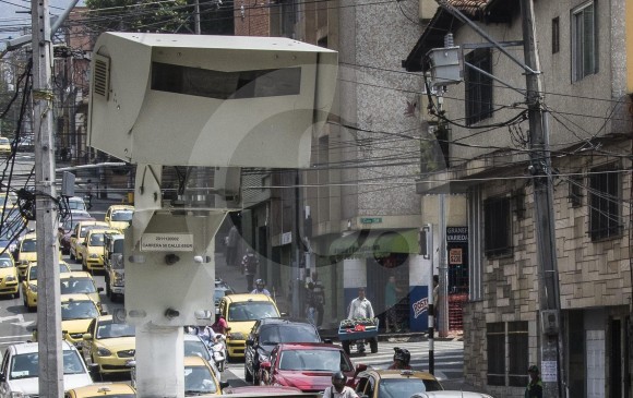 El Ministerio de Transporte destacó que está buscando que el Congreso revise el uso de las fotomultas. FOTO Róbinson Sáenz