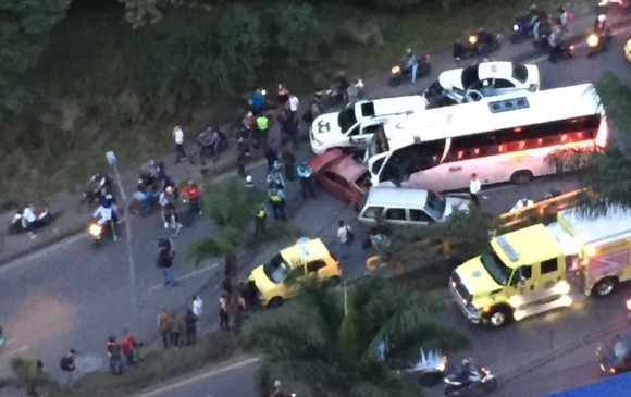 Accidente de ocho vehículos colapsó movilidad en Las Palmas