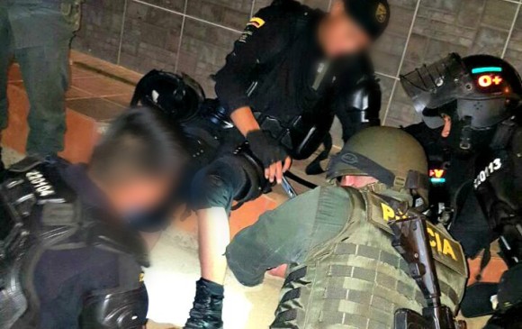 Policía denuncia que unidad del Esmad fue atacada con explosivos en Segovia