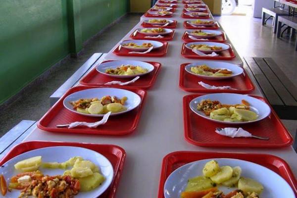 Incrementos en el Programa de Alimentación Escolar en Cartagena, reveló la Contraloría General. FOTO COLPRENSA
