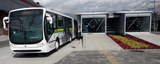 Metroplús espera la largada | Archivo | Los buses articulados tienen capacidad para movilizar 154 pasajeros. En promedio harán 12 viajes-día.