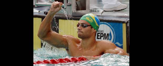 Nadadores de Brasil llegaron con una escoba | Archivo AP | El brasileño Guilherme Roth será una de las figuras del torneo de natación de carreras que tendrá doble jornada en la piscina César Zapata del Complejo.