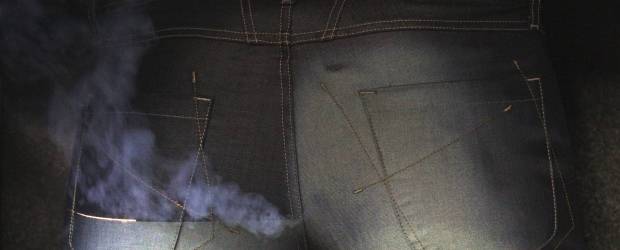 Para lavar los jeans, sin dañar el medio ambiente ni al hombre | Hernán Vanegas | Las máquinas láser hacen el lavado de los jeans sin utilizar químicos, ni hacer procesos dañinos al medio ambiente o a los trabajadores.