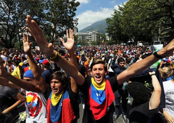 AP - Semana de protestas en Venezuela que generaron disturbios en algunas ciudades. Caracas.