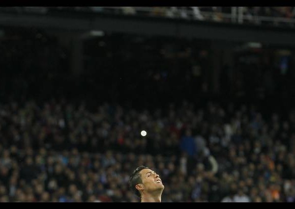 AP - Cristiano Ronaldo no tuvo una noche a las cuales est&#225;n acostumbrados los merengues.