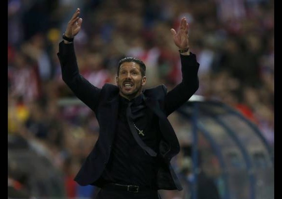 Reuters - El equipo &quot;colchonero&quot; del entrenador argentino Diego Simeone le gan&#243; 1-0 al Barcelona.